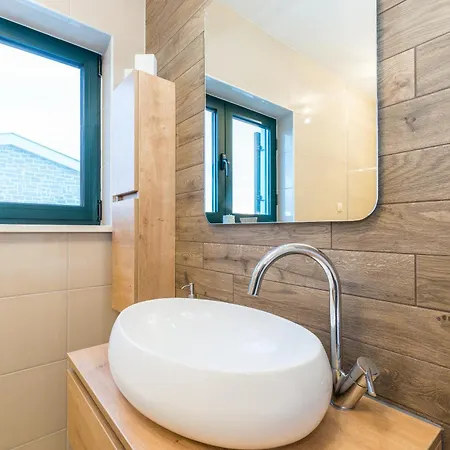 Stella With Heated Swimming Pool Villa *