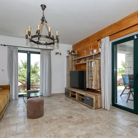 Stella With Heated Swimming Pool Villa Privlaka (Zadar)